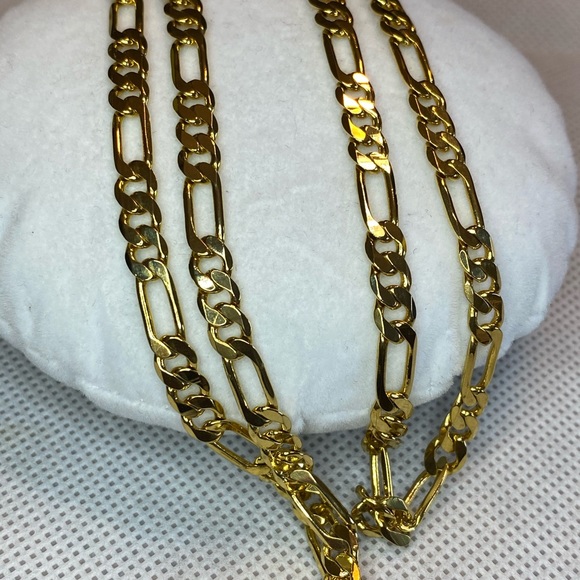 Gold Chain Necklace! - Picture 10 of 15